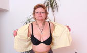 Mature.nl 141052 Naughty Mature Slut Getting Fucked By Her Toy Boy
