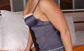 Mature.nl 141181 Hot Horny Housewife Getting Herself Wet
