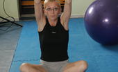 Mature.nl 141297 Get Ready For Another Naked Mature Gymclass
