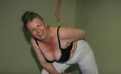 Mature.nl 141304 Mature Women Getting Naked During Gymclass
