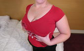 Mature.nl 141308 This Naughty Housewife Loves To Suck And Fuck
