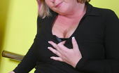 Mature.nl 141386 Big Titted Mama Shows Us What Shes Got
