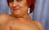 Mature.nl 141457 Red Mature Slut Getting Wet And Nasty
