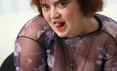 Mature.nl 141490 Big Mature Mama Showing Off Her Body
