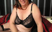 Mature.nl 141527 Big Titted Mature Mama Playing With Her Pussy
