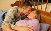 Mature.nl This Granny Gets Nasty With The Boy Next Door
