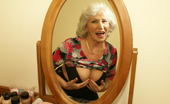 Mature.nl 141572 This Granny Loves To Get Nasty On Her Own
