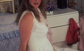 Mature.nl 141795 Mature Slut Showing Her Hairy Pussy
