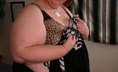 BBW Hunter 144317 Massive Mature Beauty Amita Stripping Off Her Clothes For The Camera And Spreading Her Fat Thighs
