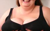 BBW Hunter 144448 Sexy Bbw Ann Does A Little Striptease And Takes Pussy Stretching From A Big Cock
