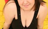 BBW Hunter 144694 Fat Babe Gets A Dick Buried In Her Pussy
