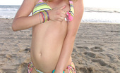 Little Summer 145367 Come On Over And Have Some Fun With !
