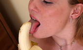 Young Fatties 148245 Chubby Girlie Inserts A Banana Into Her Twat
