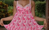 Pamela Spice 149120 Pamela Shows Off Her Tight Body In Her Small Dress

