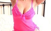 Young Busty Brook 155077 Cute Daring Girl With Pink Shirt Pets Her Snatch In Bed

