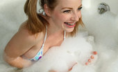 ALS Scan Tabitha Bubbly Surprise 158086 Bubbly Surprise
