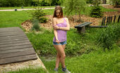 ALS Scan Alexis Crystal & Gina Devine By The Creek By The Creek
