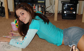 Chloe 18 158991 Chloe showing her cute little ass on the camera