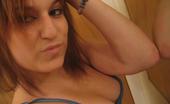 Fubilov 161665 Kinky Pierced Chick Camwhoring At Home
