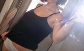 Fubilov 161715 Sexy Kinky Chick Displaying Her Nice Tits
