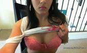 Fubilov 161719 Brunette Girlfriends Posing For The Cam
