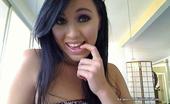 Fubilov 161719 Brunette Girlfriends Posing For The Cam

