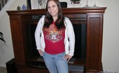 True Amateur Models Kelsie 161810 Amateur Brunette Teen With A Hairy Amateur Bush
