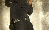 Fuck My Jeans Yanina Aguilar 162876 Hot Blonde With Tight Ass Posing Outside In Tight Black Denim Jeans
