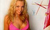 Webcams.com Super Sexy Blonde
