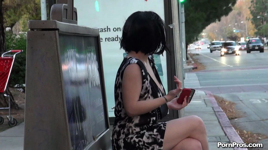 Bus Stop Sex - Public Violations Surprise Bus Stop Facial 169400 - Good Sex Porn