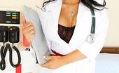 Doctor Adventures Jenna Presley & Tasha Reign 170424 Dr.Presley'S Orders Keiran Has Been In Patient Recovery For Weeks, His Girlfriend Being A Recurrent Visitor As A Means O...
