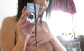 Diddylicious 170826 Super Cute Teen Takes Selfshot Pictures Of Herself In The Mirror
