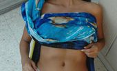 La Zona Modelos 173071 Danni Takes Her Blue Top Off To Show Her Perfectly Curved Body
