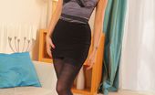 Only Opaques Penelope 174563 Penelope Is Out Clubbing In A Very Short Skirt And Woolen Black Stockings
