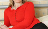 Mature.eu 182209 Horny European MILF Showing Her Stuff
