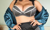 Mature.eu 182268 Busty Mature Fox With A Smoking Body
