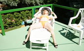 Mature.eu Horny Mature Slut Playing With Herself In The Sun
