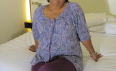 Mature.eu 182591 Chubby Coral Is Ready To Please Herself
