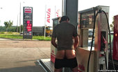 Public Banging
 195804 