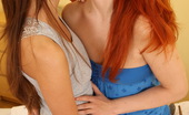 Lez Kiss 199617 Katy & Frida
