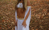 Rachel Sexton 206182 Is A Goddess Outdoors At A Park
