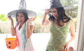 Cum Shot Surprise Alexis Breeze 207421 Two Trick Or Treating Sluts Get A Nasty Cum Surprise.
