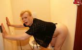 Mature Gloryhole 208773 Old Lady Still Hungry For Big Cock
