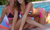 Karen Loves Kate 210429 Pool Toy

