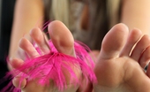 UK Tickling Candice Collyer 211470 