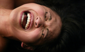 Ultimate Surrender 213356 Great Head Scissors Manuevers In Mika Tan Vs. DragonLily
