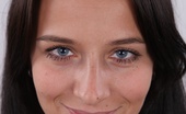 Czech Casting Simona (2762) 216952 Dark Hair, Charming Smile, Wonderful Suntan; That'S Simona. You Would Never Guess This Girl Already Has A Baby, Her Body Is Just Too Wonderful For That. She'S Hot And Mature; She Truly Meets The Description On A MILF. She Has Some Experience With Photogra