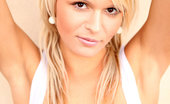 Watch 4 Beauty Jessica Bee 221490 At The Top

