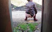 Piss Hunters Peeing From Behind
