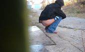 Piss Hunters 222305 Outdoor Pee Sideview
